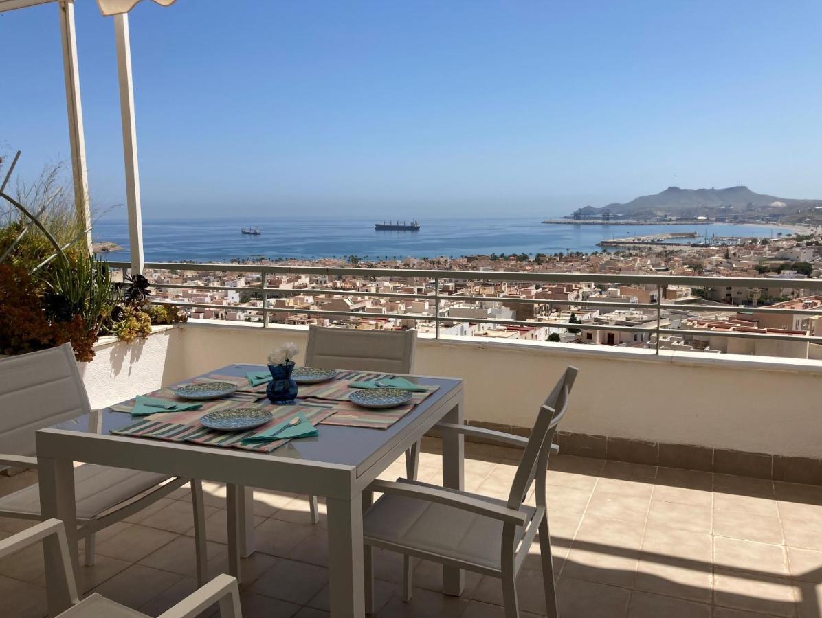 카로보네라스 Atico Con Espectaculares Vistas Al Mar 아파트 외부 사진