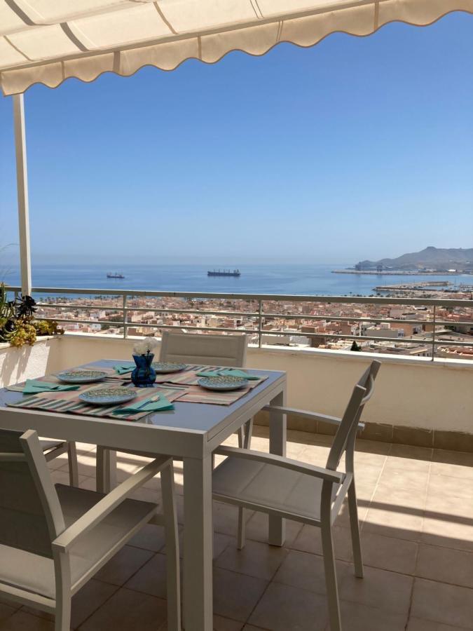 카로보네라스 Atico Con Espectaculares Vistas Al Mar 아파트 외부 사진