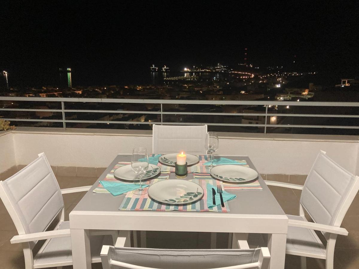 카로보네라스 Atico Con Espectaculares Vistas Al Mar 아파트 외부 사진